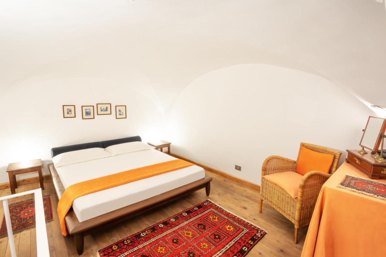 רומא Quiet And Cozy Trastevere Hideaway מראה חיצוני תמונה